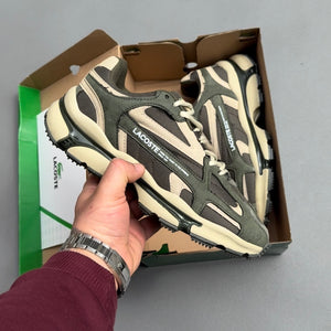 01 Lacoste haki